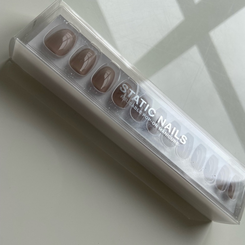 NWT Static Nails Classic Taupe Coffin